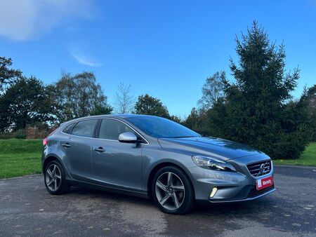 VOLVO V40 1.6 D2 R-Design Lux Nav Powershift Euro 5 (s/s) 5dr