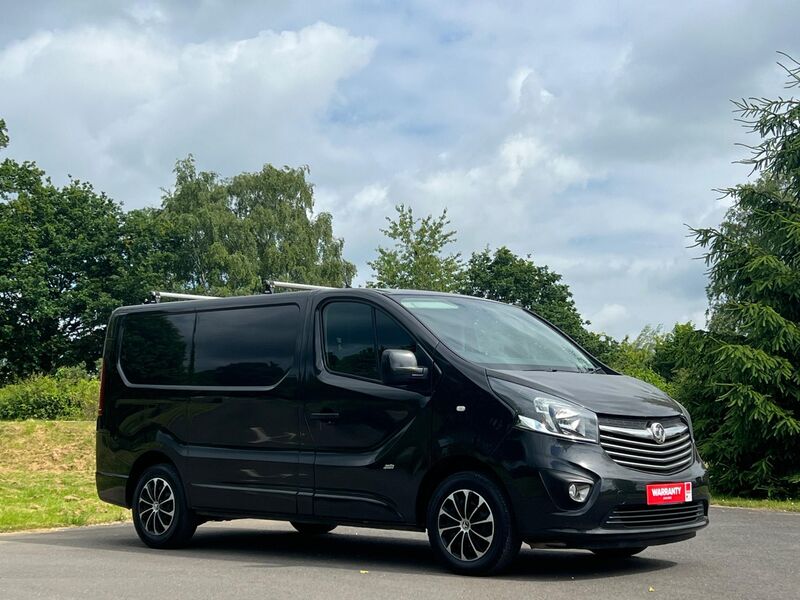 VAUXHALL VIVARO