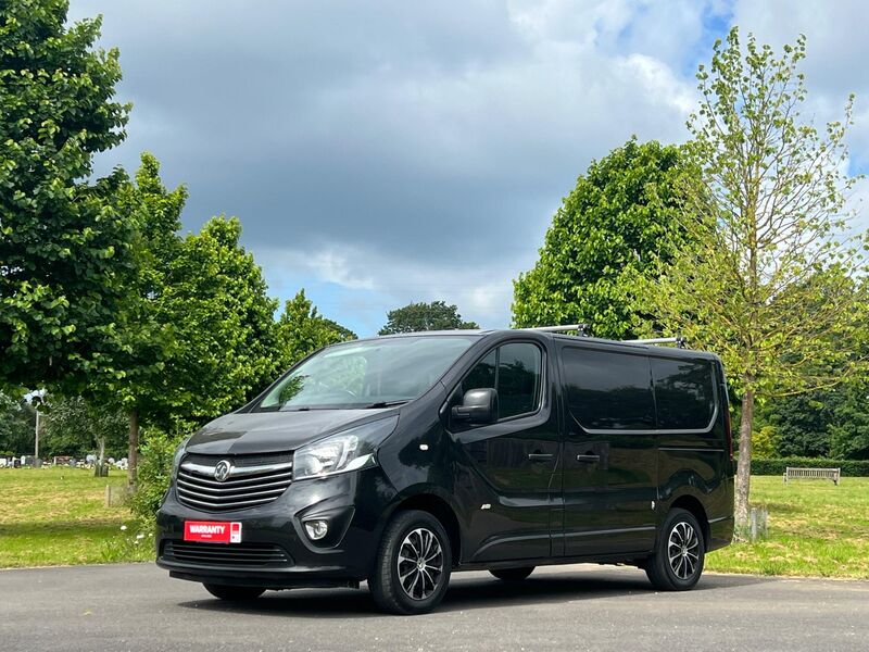 VAUXHALL VIVARO