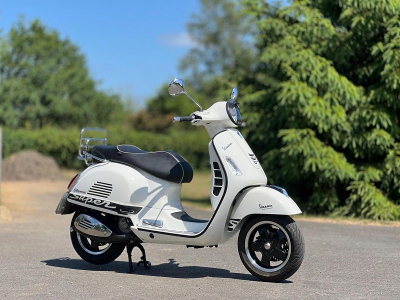 PIAGGIO Vespa
