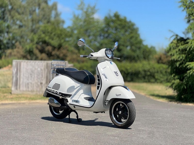 PIAGGIO Vespa