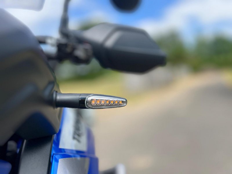 TRIUMPH TIGER 900