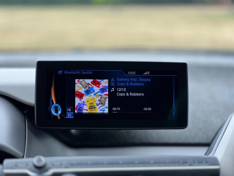 BMW I3