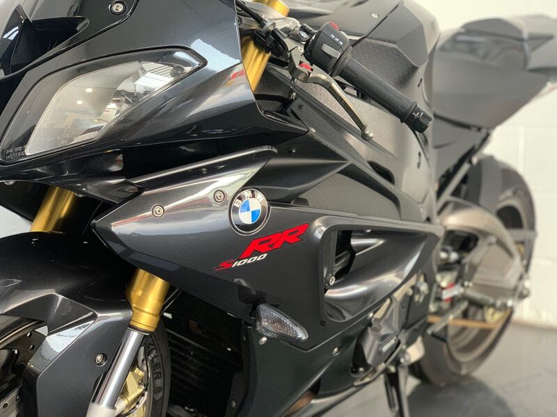 BMW S1000RR