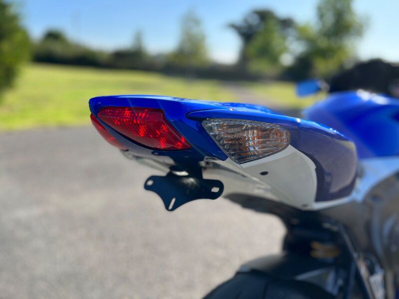 SUZUKI GSXR750