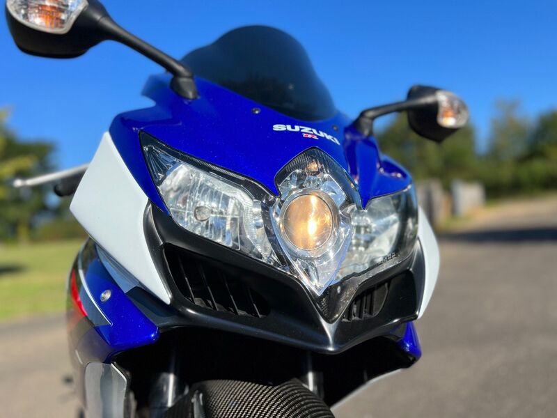 SUZUKI GSXR750