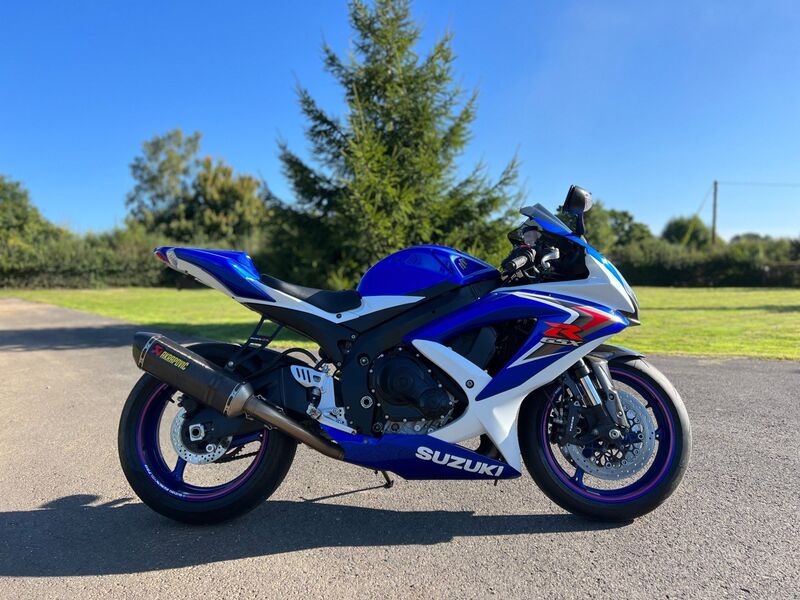 SUZUKI GSXR750