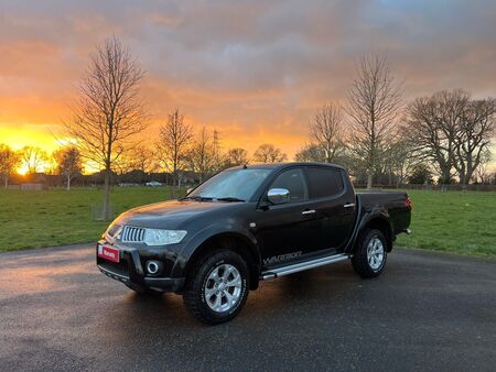 MITSUBISHI L200 2.5 DI-D Warrior Pickup Double Cab 4WD Euro 4 4dr (LB)