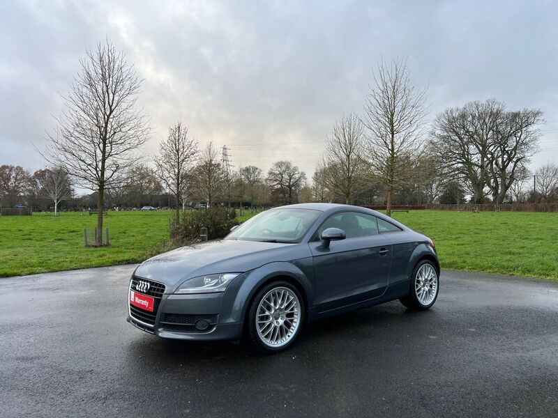 AUDI TT