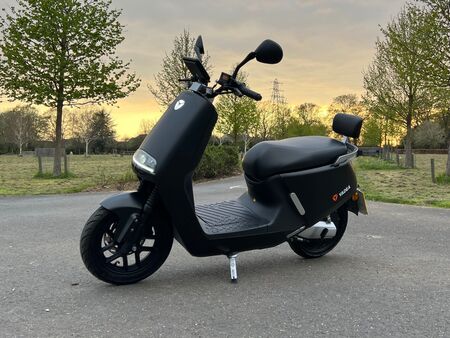 YADEA G5 Electric Moped